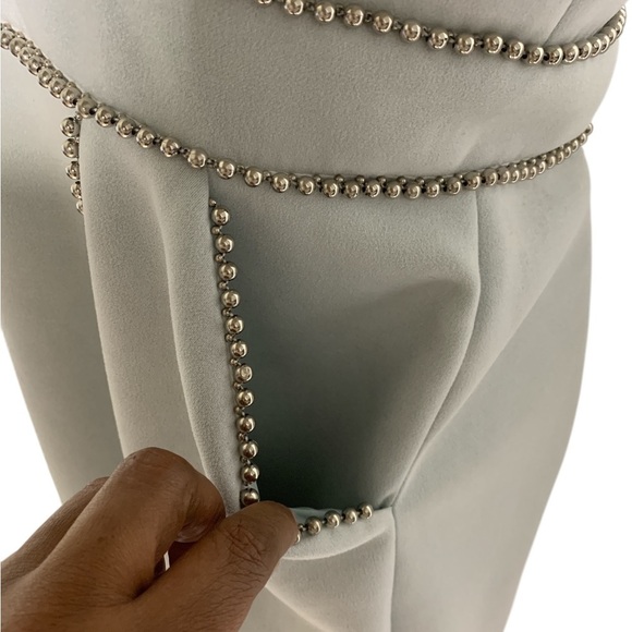 Elliatt Mint Green V Neck Beaded Detail Zip Back Scallop Front Pocket Dress SZ L - Picture 4 of 11